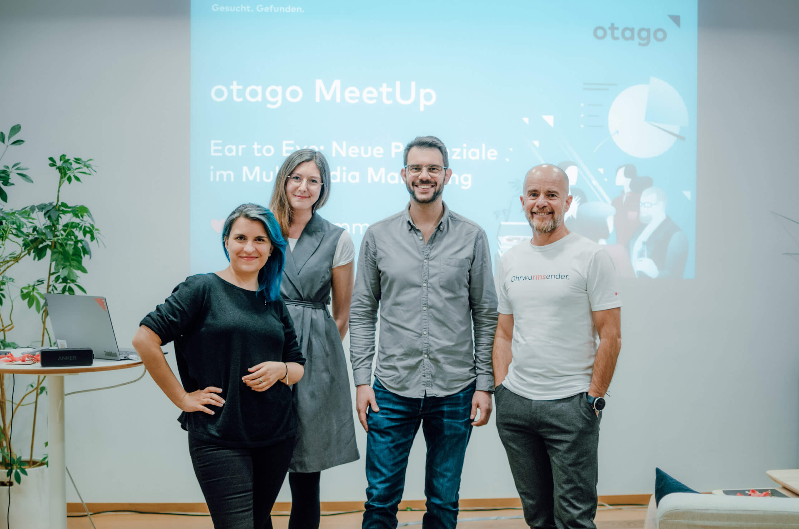 Valentina Hornek, Verena Haas, Stefan Tesch und Joachim Feher beim otago Meetup 1/2024